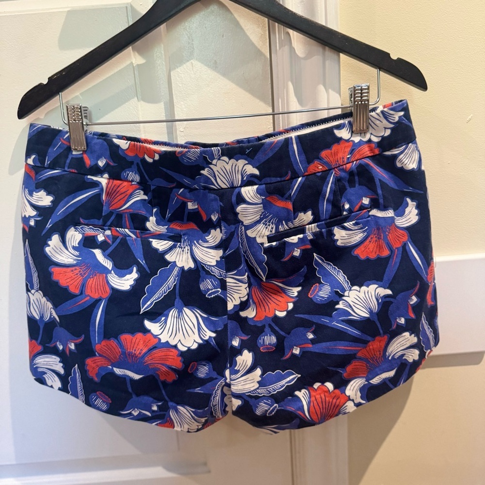 J. CREW High Waist Floral Classic Chino Shorts - Blue and Red (US 6) - Picture 3 of 5